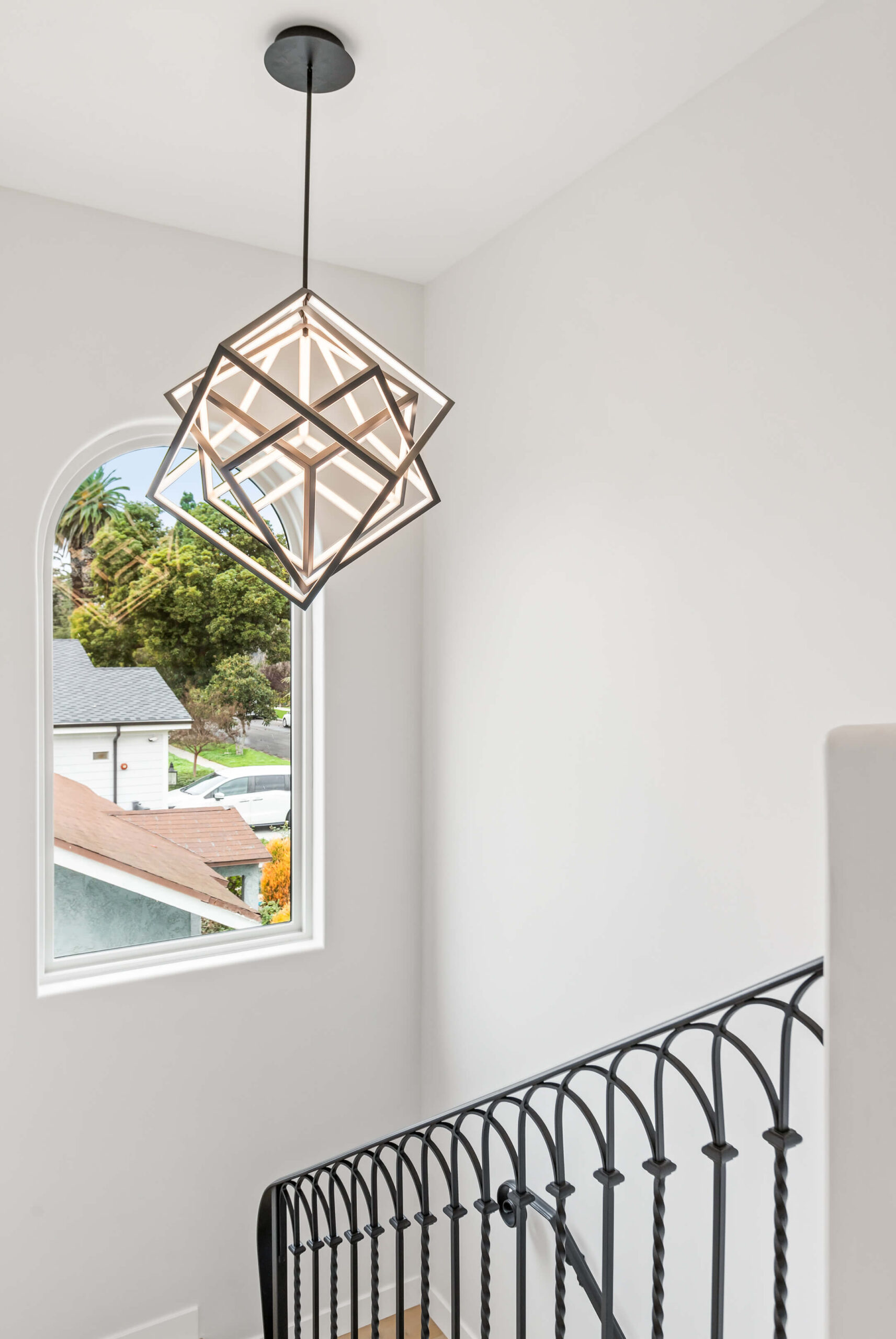 Noem Culver City remodel chandelier